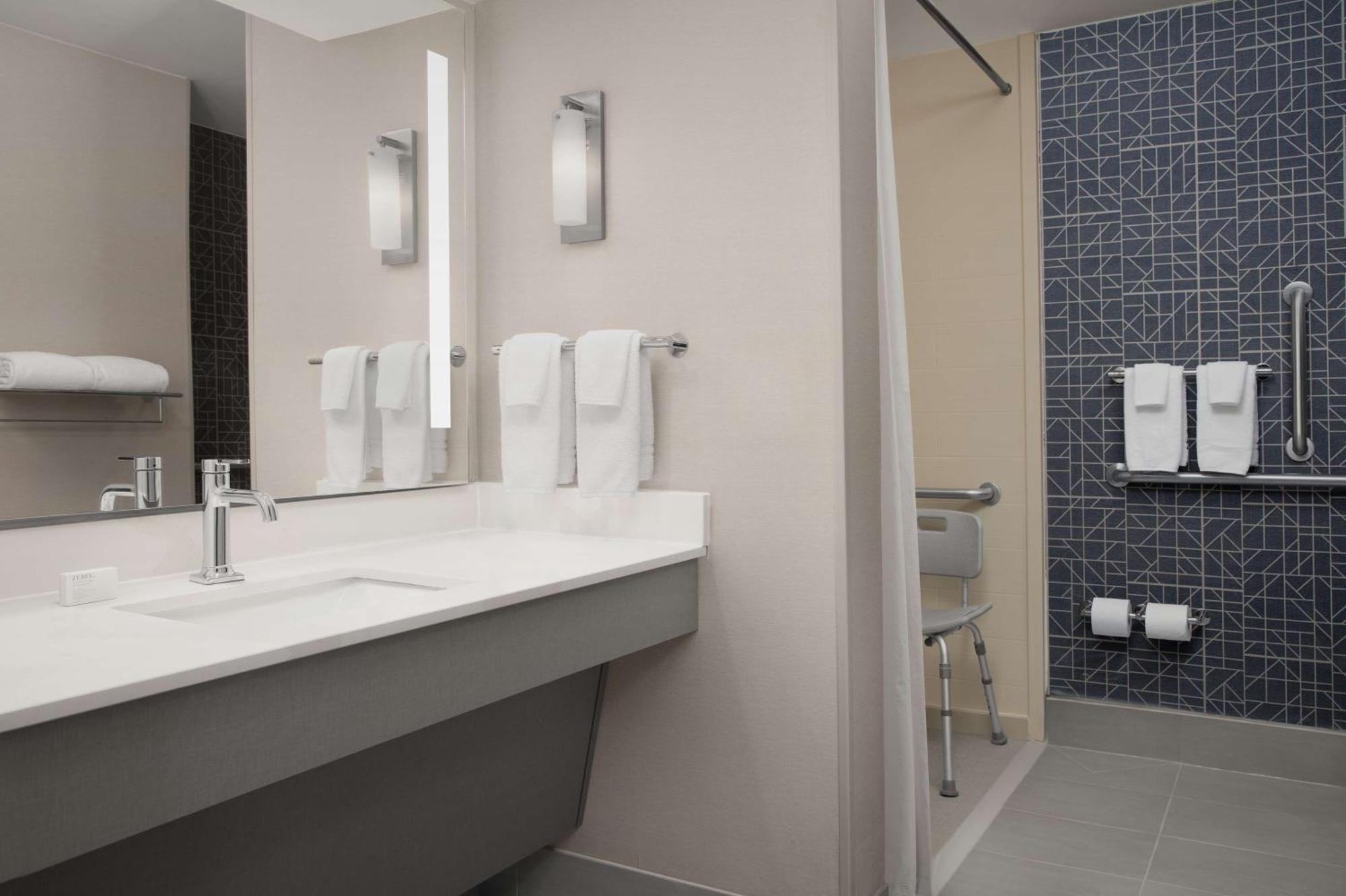 Homewood Suites By Hilton Alexandria Buitenkant foto